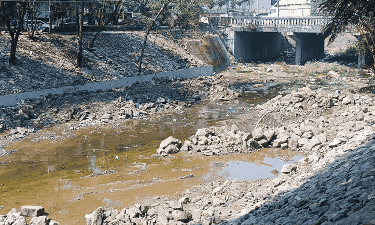 kharghar-sector-12-canal-wall-construction-progress-latest-update